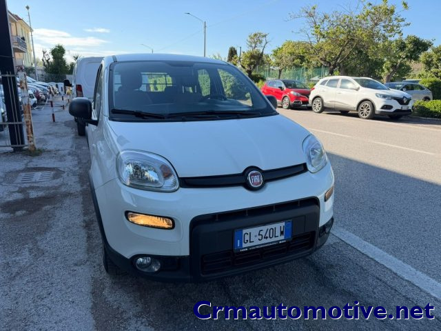 Fiat Panda 1.0 Hybrid Street Van 4 posti IVATO - foto 3 di 6