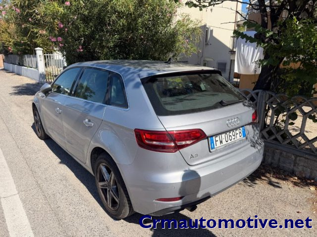 Audi A3 SPB 30 TDI Business - foto 2 di 4