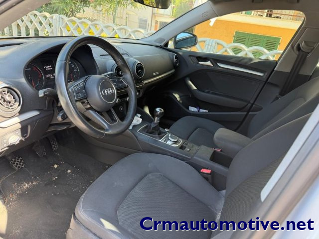 Audi A3 SPB 30 TDI Business - foto 3 di 4