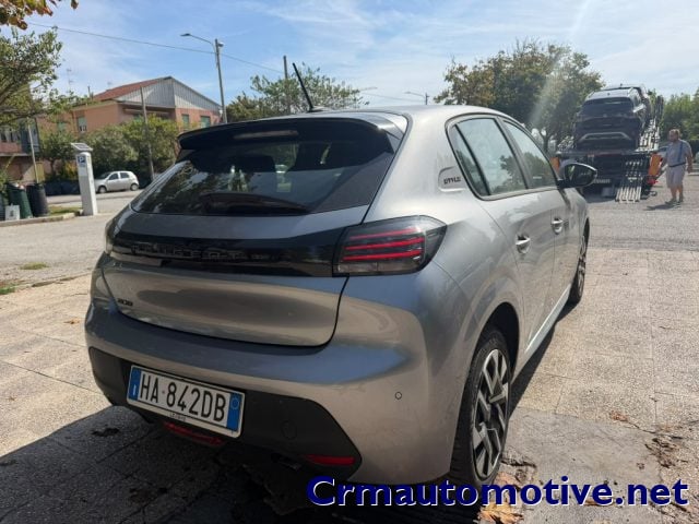 Peugeot 208 PureTech 100 Stop&Start 5 porte Style - foto 2 di 4