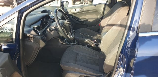Ford Fiesta 1.4 5p. Bz.- GPL Titanium - foto 4 di 4
