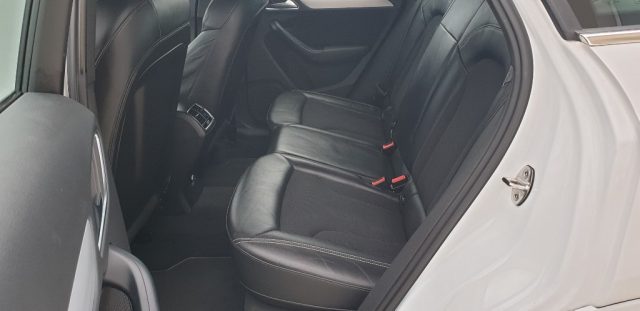 Audi Q3 2.0 TDI 150 CV quattro Sport, del 2016, 137.300 km, in vendita a Poggiardo (LE)