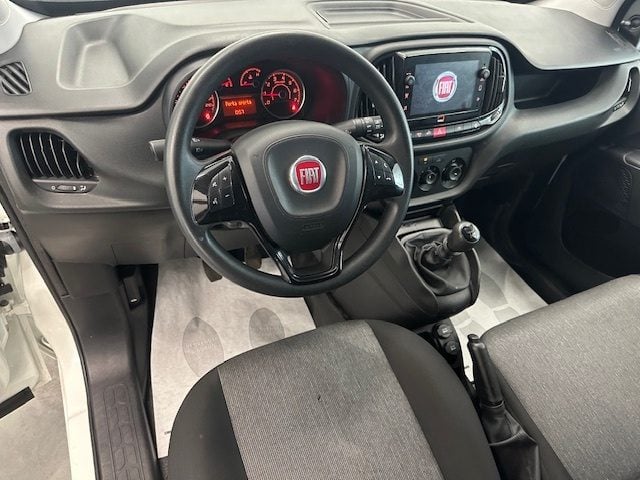 Fiat Doblo 3ª serie - 1.6 MJT 105CV S&S PC-TN Cargo Lounge, del 2023, 64.475 km, in vendita a Prato (PO)