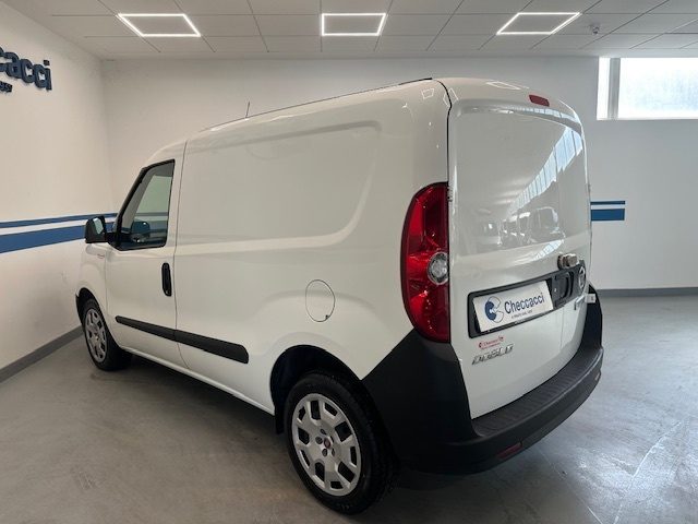 Fiat Doblo 3ª serie - 1.6 MJT 105CV S&S PC-TN Cargo Lounge, del 2023, 64.475 km, in vendita a Prato (PO)
