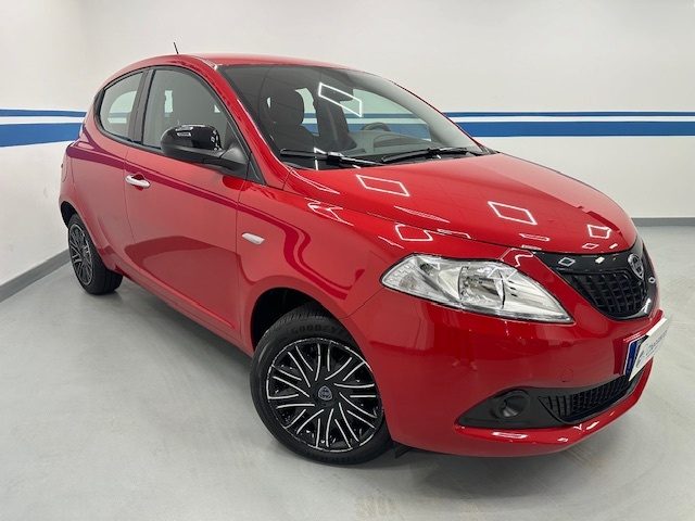 Lancia Ypsilon 3ª serie - 1.0 FireFly 5 porte S&S Hybrid Oro - foto 4 di 4
