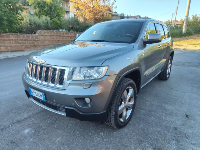 Jeep Grand Cherokee 3.0 CRD 241 CV Overland usato a CAPPELLE SUL TAVO