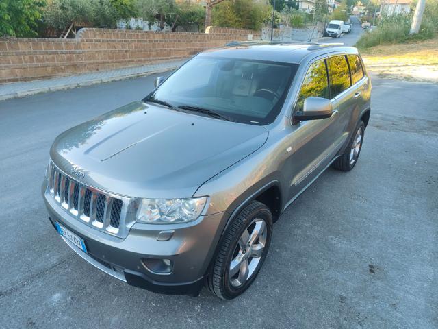 Jeep Grand Cherokee 3.0 CRD 241 CV Overland_2013 - foto 2 di 4