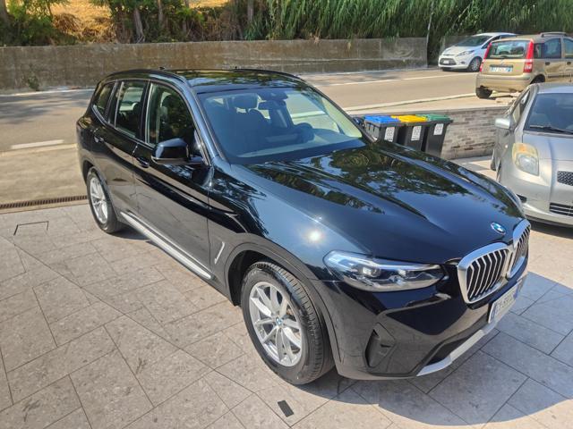 BMW X3 xDrive20d 48V Hybrid - foto 2 di 4