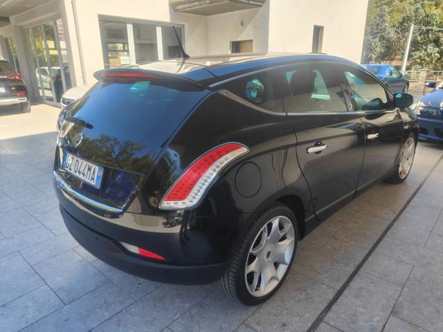 Lancia Delta 1.4 T-Jet 120 CV Argento GPL - foto 4 di 4