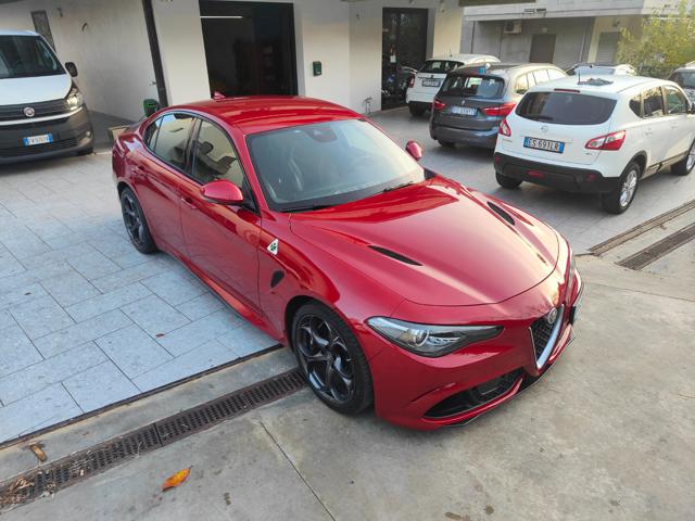 Alfa Romeo Giulia 2.9 V6 Bi-Turbo Quadrifoglio MAN - foto 3 di 4