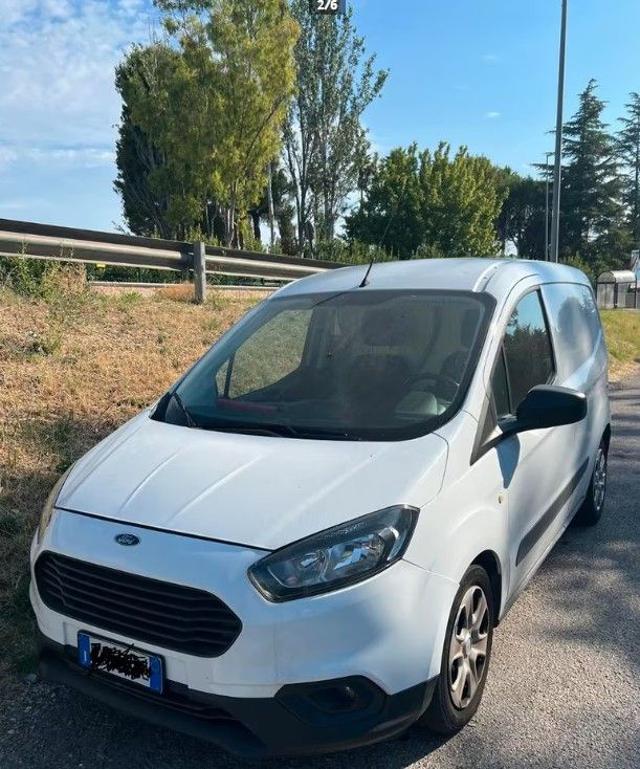 Ford Transit Courier 1.5 TDCi 75CV Van COIBENDATO - foto 2 di 4