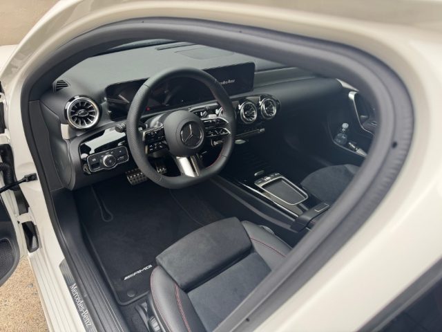 Mercedes-Benz A 180 d Automatic AMG Line Premium usato a TORINO
