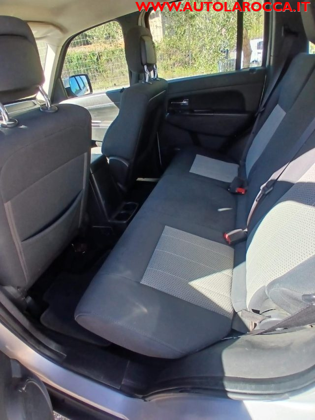 Jeep Cherokee 2.8 CRD DPF Limited Auto, del 2010, 260.000 km, in vendita a Roma (RM)