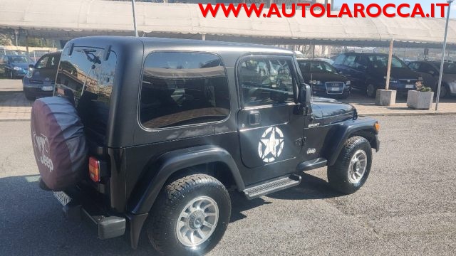 Jeep Wrangler 2.4 cat Sport usato a ROMA