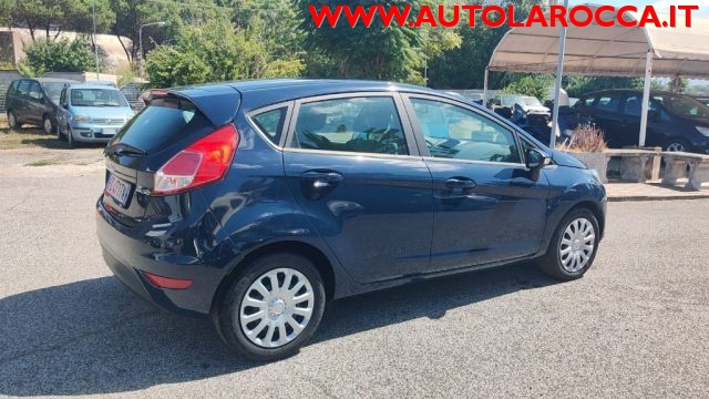 Ford Fiesta 1.5 TDCi 75CV 5 porte Business X NEOPATENTATI, del 2016, 110.000 km, in vendita a Roma (RM)