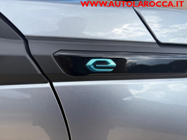 Peugeot 2008 motore elettrico 136 CV Allure Pack, del 2023, 10.000 km, in vendita a Roma (RM)