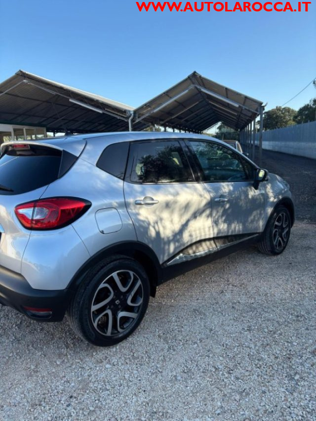 Renault Captur 1.5 dCi 8V 90 CV Start&Stop Energy R-Link - foto 4 di 9
