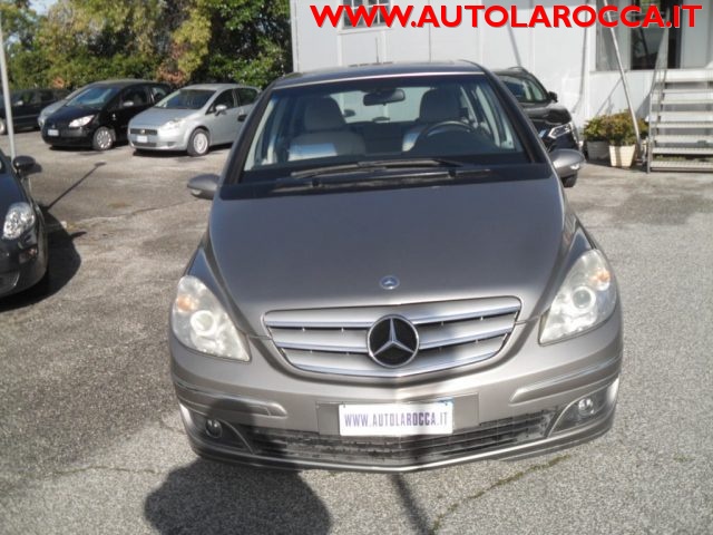 Mercedes-Benz B 180 CDI Sport - foto 2 di 4