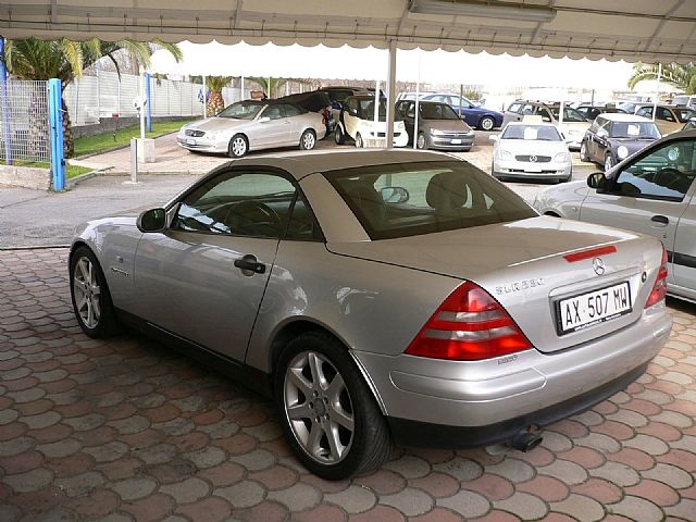 Mercedes-Benz SLK 230 cabrio - foto 2 di 3