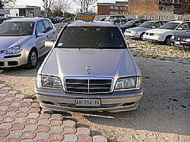 Mercedes-Benz C 250 SW - foto 1 di 2