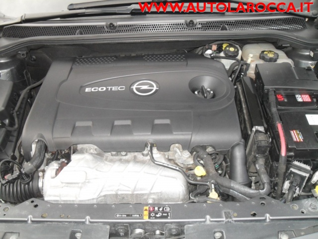 Opel Astra 2.0 CDTI 160CV Sports Tourer aut. Cosmo usato a ROMA