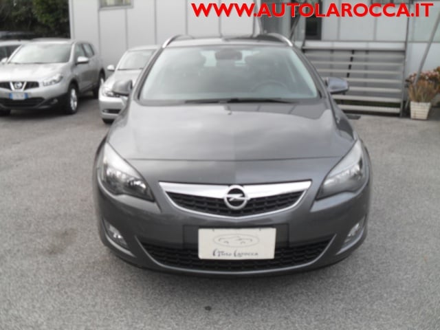 Opel Astra 2.0 CDTI 160CV Sports Tourer aut. Cosmo - foto 2 di 4