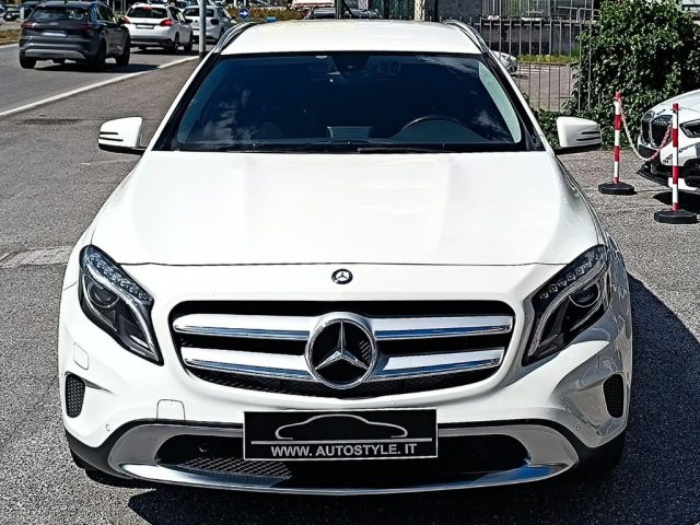 Mercedes-Benz GLA 200 CDI Automatic 4Matic Sport 2.2 4x4 - foto 3 di 4