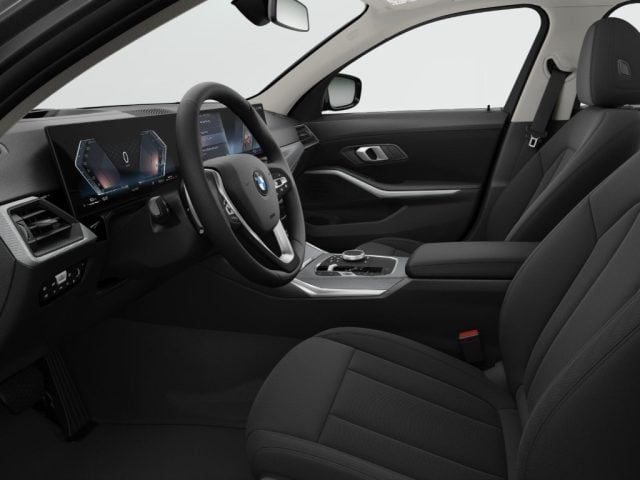 BMW 320 i Touring - foto 2 di 3