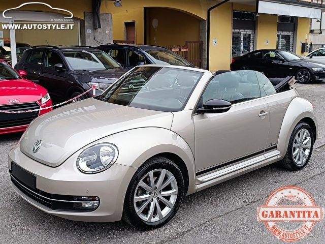 Volkswagen Maggiolino Cabrio 2.0 TDI CLUB BMT 110Cv EURO6 - foto 2 di 4