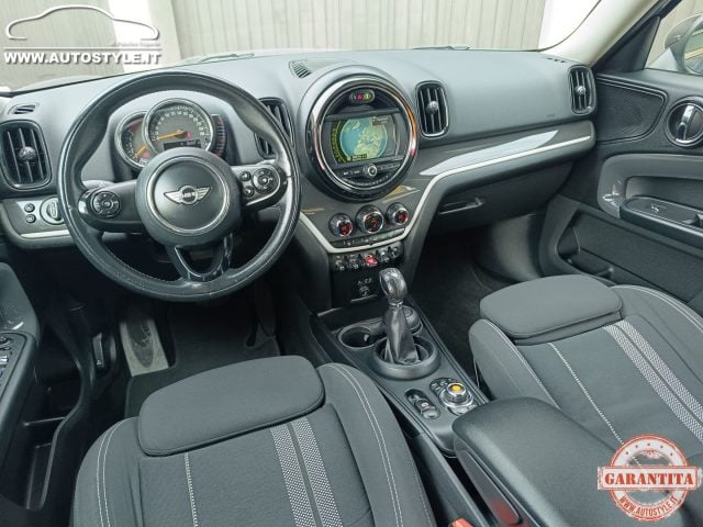 MINI Countryman Cooper SD ALL4 STEPTRONIC/Automatica 2.0 190Cv 4x4 - foto 2 di 4