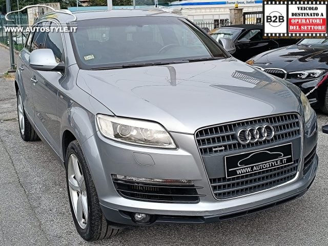 Audi Q7 3.0 V6 TDI 240Cv *7POSTI* quattro Tiptronic S-LINE - foto 4 di 4