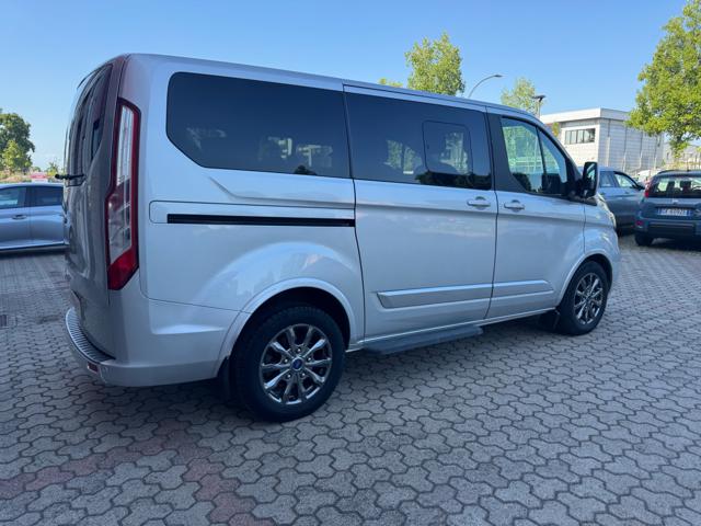 Ford Tourneo Custom 2.0 EcoBlue 150CV Titanium 8 Posti CarPlay - foto 4 di 4