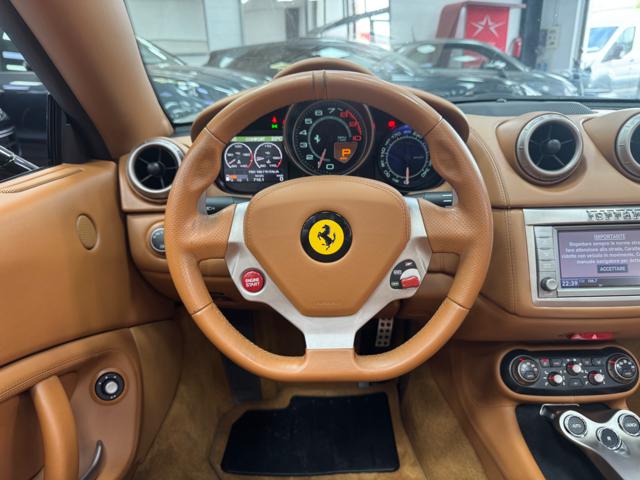 Ferrari California DCT, del 2011, 73.421 km, in vendita a Cernusco Sul Naviglio (MI)