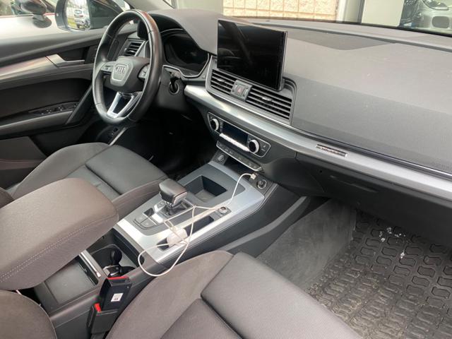 Audi Q5 40 TDI 204 CV quattro S tronic Identity Black, del 2022, 56.800 km, in vendita a Cernusco Sul Naviglio (MI)