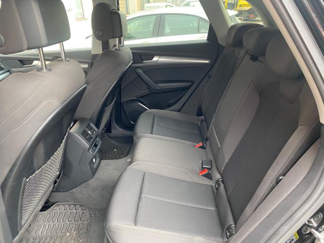 Audi Q5 40 TDI 204 CV quattro S tronic Identity Black, del 2022, 56.800 km, in vendita a Cernusco Sul Naviglio (MI)