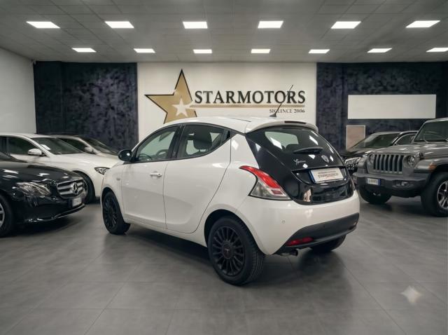 Lancia Ypsilon 1.2 69 CV 5 porte Elefantino Rosa *Km Certificati* - foto 4 di 4
