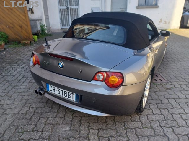 BMW Z4 2.2i cat Roadster - foto 3 di 4