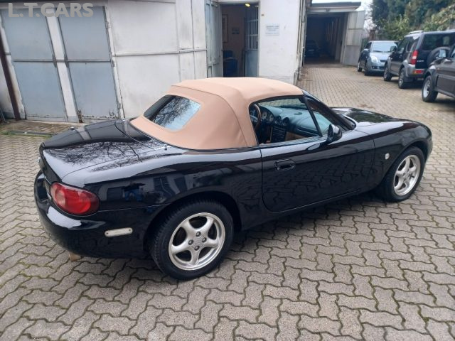 Mazda MX-5 1.6i 16V cat CAPOTE NUOVA, del 2001, 125.000 km, in vendita a Torino (TO)