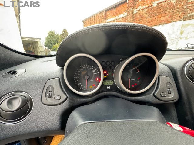 Alfa Romeo Spider 2.0i 16V Twin Spark cat L, del 1999, 94.203 km, in vendita a Torino (TO)