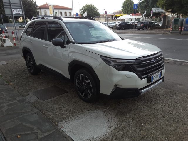 Subaru Forester 2.0 e-Boxer MHEV CVT Style *KM ZERO* - foto 4 di 4