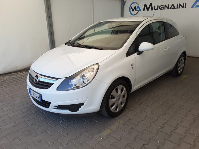 Opel Corsa 1.0 12v 3 porte Club - foto 3 di 4