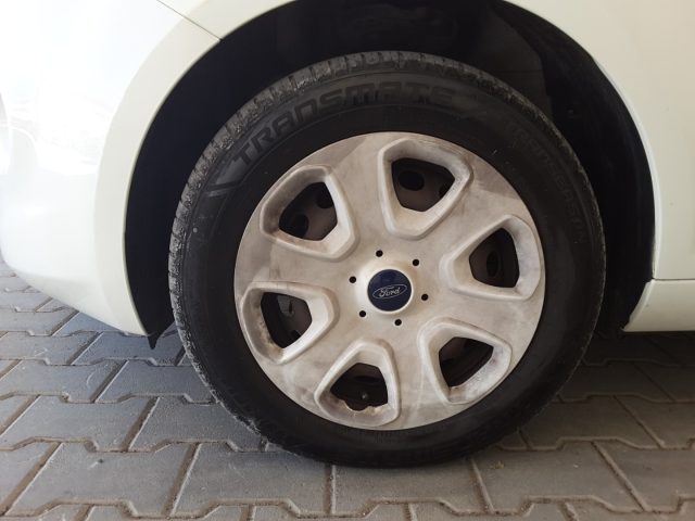 Ford Ka+ 1.2 69cv Individual *EURO 6* - foto 4 di 4