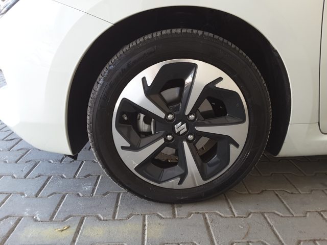 Suzuki Swift 1.2 Hybrid CVT Top *solo 3.400 Km* - foto 4 di 4