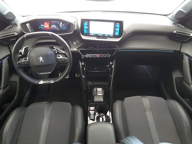 Peugeot 208 1.2 PureTech 130cv EAT8 5 porte GT*solo 22.800 Km*, del 2023, 22.800 km, in vendita a Firenze (FI)