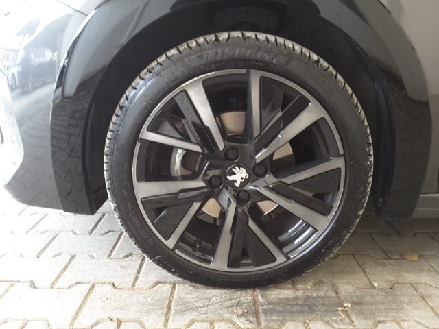 Peugeot 208 1.2 PureTech 130cv EAT8 5 porte GT*solo 22.800 Km* usato a FIRENZE