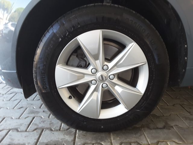 Volvo XC60 B4 (d) AWD Geartronic Core *IVA ESPOSTA* - foto 4 di 4