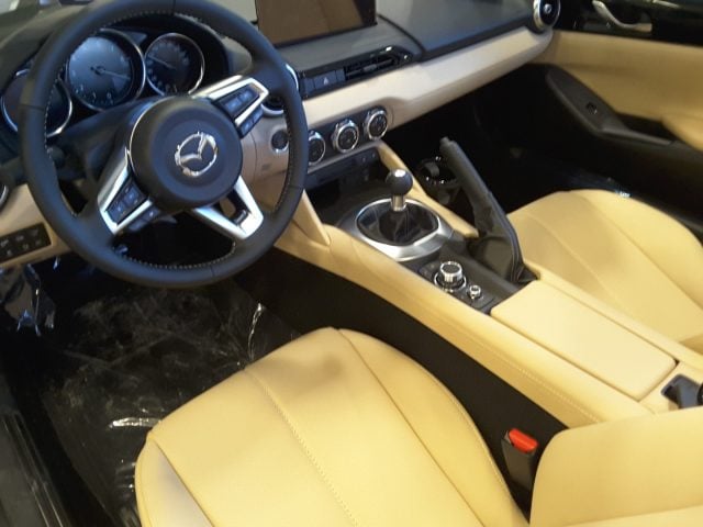 Mazda MX-5 RF 1.5L Skyactiv-G 136cv Kazari *PROMO OTTOBRE* - foto 2 di 4