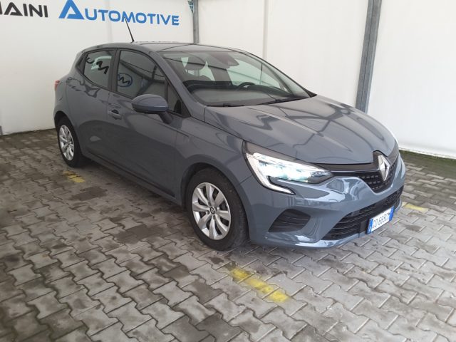 Renault Clio TCe 100cv BIFUEL GPL 5 porte Life - foto 2 di 4