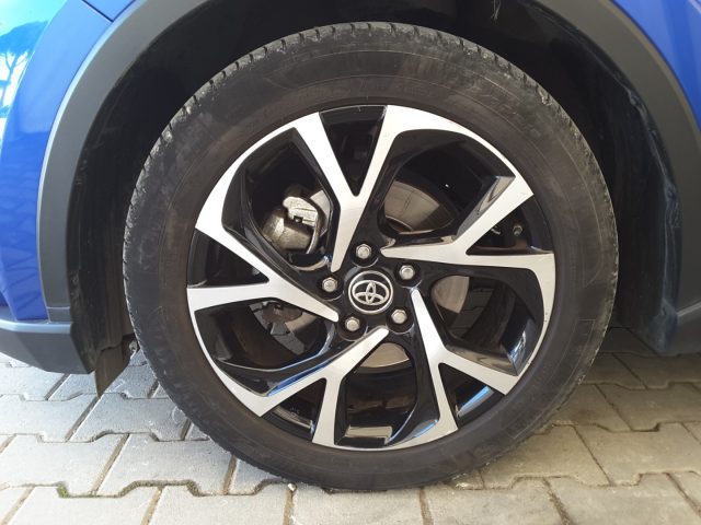 Toyota C-HR 2.0 Hybrid E-CVT Trend *TAGLIANDI TOYOTA* - foto 4 di 4