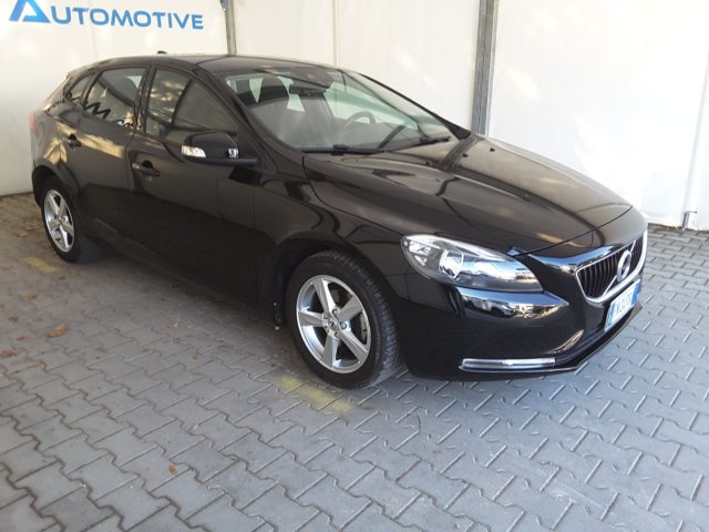 Volvo V40 D2 Business - foto 2 di 4